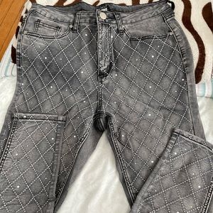 Venus midrise skinny jeans size 10